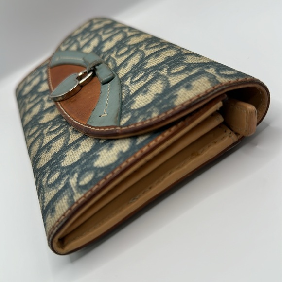 Dior Oblique Heart Lock Charm Wallet Blue Cream Authentic Bifold EUC - Picture 4 of 16